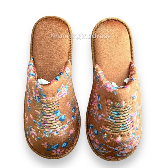 Savage X Fenty Luxe Velvet Slippers In Color Distorted Bloom Size Small Shoe 6-7 - Picture 8 of 15